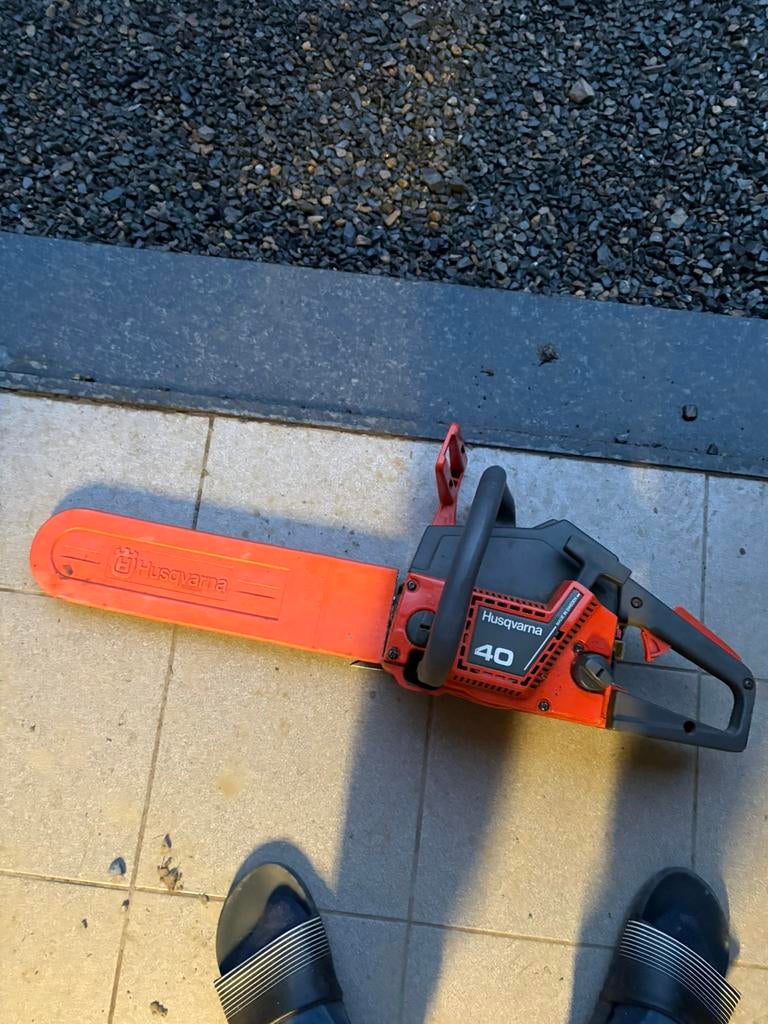 Tronçonneuse husqvarna, Jardin & Terrasse, Taille-haies, Enlèvement, Utilisé, Essence