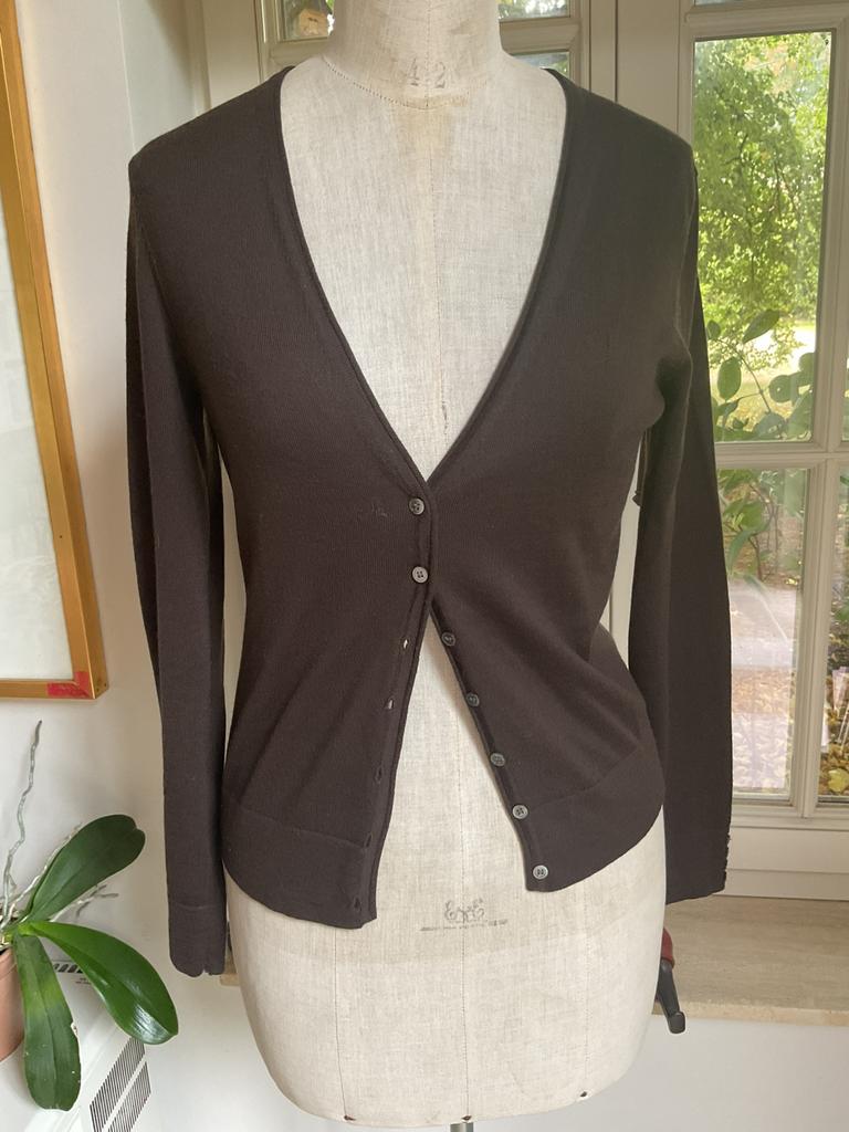 Tricot gilet Alain Manoukian, maat 36, Kleding | Dames, Truien en Vesten, Zo goed als nieuw, Maat 36 (S), Bruin, Ophalen of Verzenden