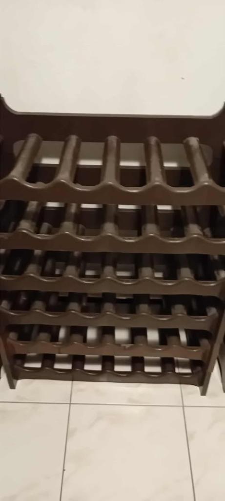 wijnkluisjes, Ophalen, Zo goed als nieuw