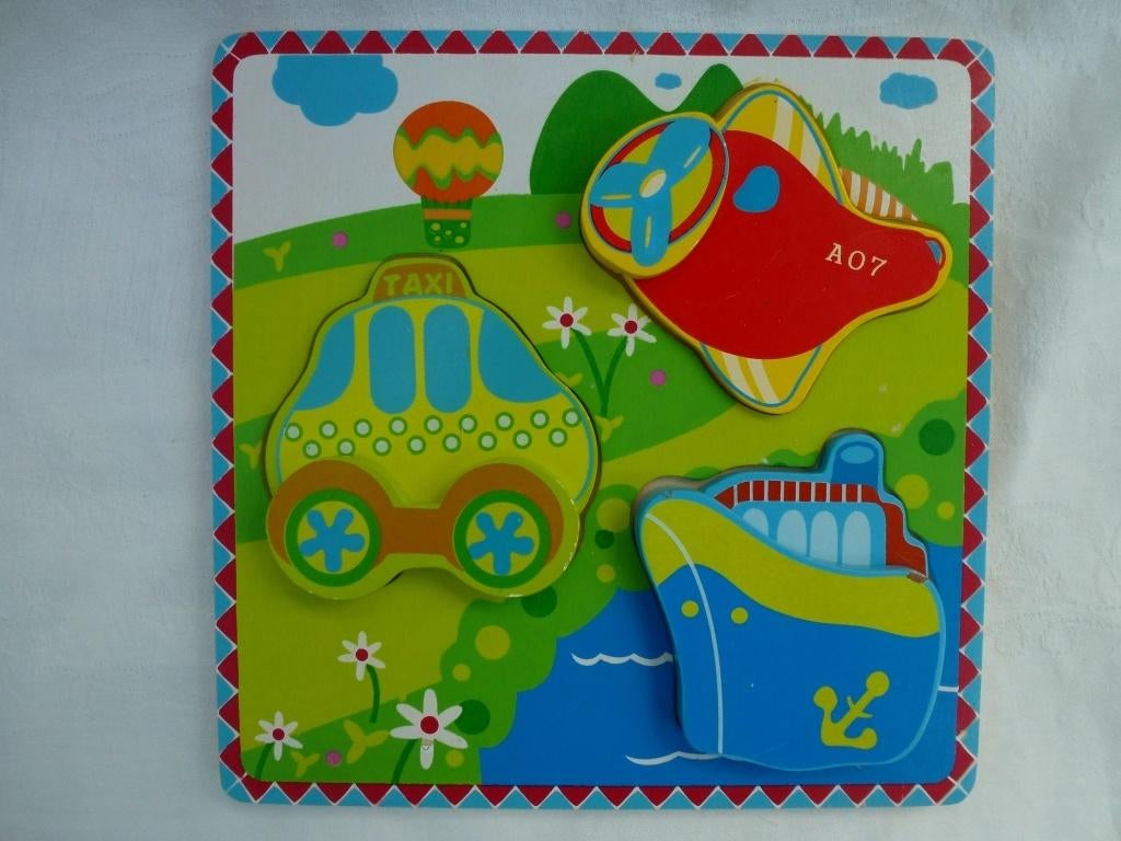 puzzle en bois incrusté 6 pièces avion, taxi, bateau, Enfants & Bébés, Enlèvement ou Envoi, Utilisé, 6 mois à 2 ans, Moins de 10 pièces