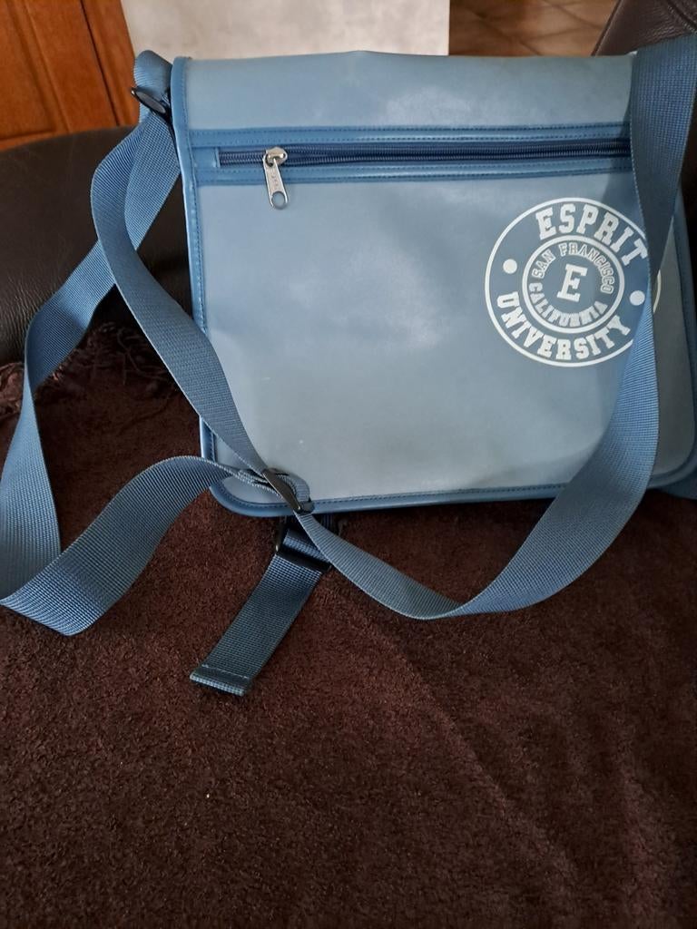 Schoudertas, schooltas, Handtassen en Accessoires, Tassen | Schoudertassen, Ophalen of Verzenden, Zo goed als nieuw, Blauw, Esprit