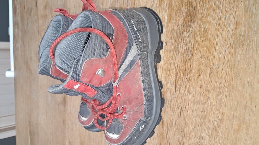 Chaussures de marche taille 33, Garçon ou Fille, Enlèvement ou Envoi, Utilisé, Quechua, Decathlon