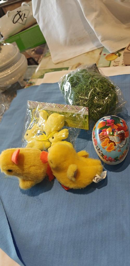 paasdecoratie curly moss konijntjes kuikens ei, Divers, Pâques, Comme neuf, Enlèvement ou Envoi