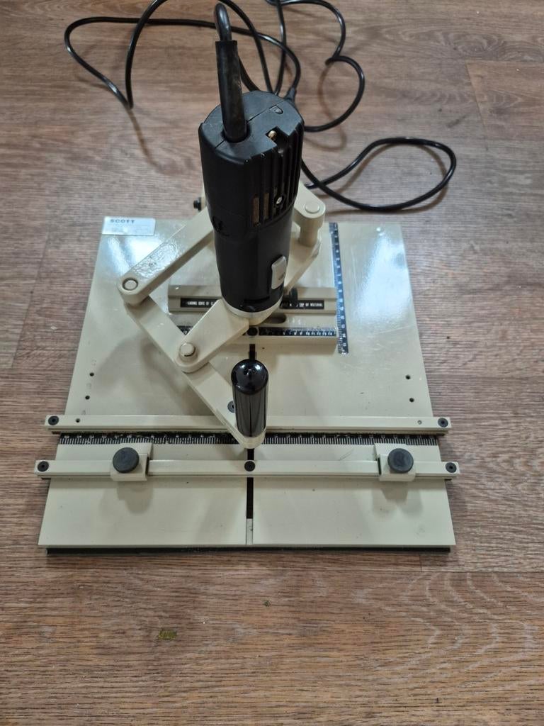 Gravograph, Graveer machine.  Scott SM100b., Ophalen of Verzenden