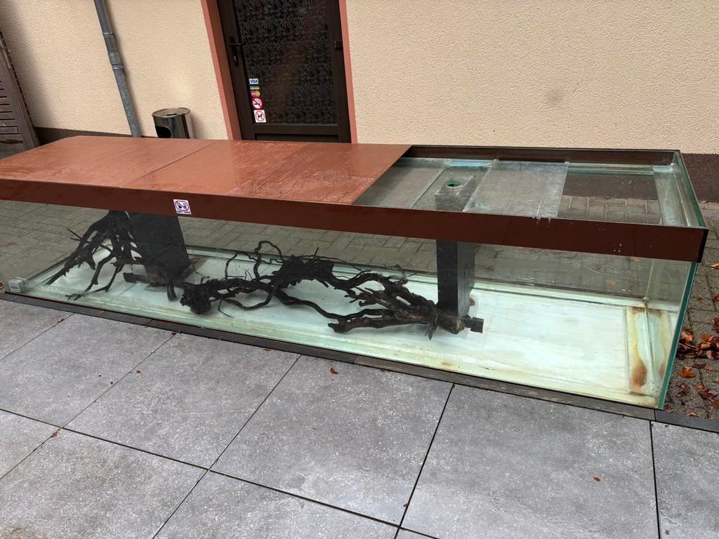Aquarium 300cm x 70cm x 67cm, Enlèvement, Comme neuf
