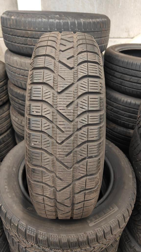 175/65r15 Pirelli winter banden 35€ per stuk met montage, Ophalen