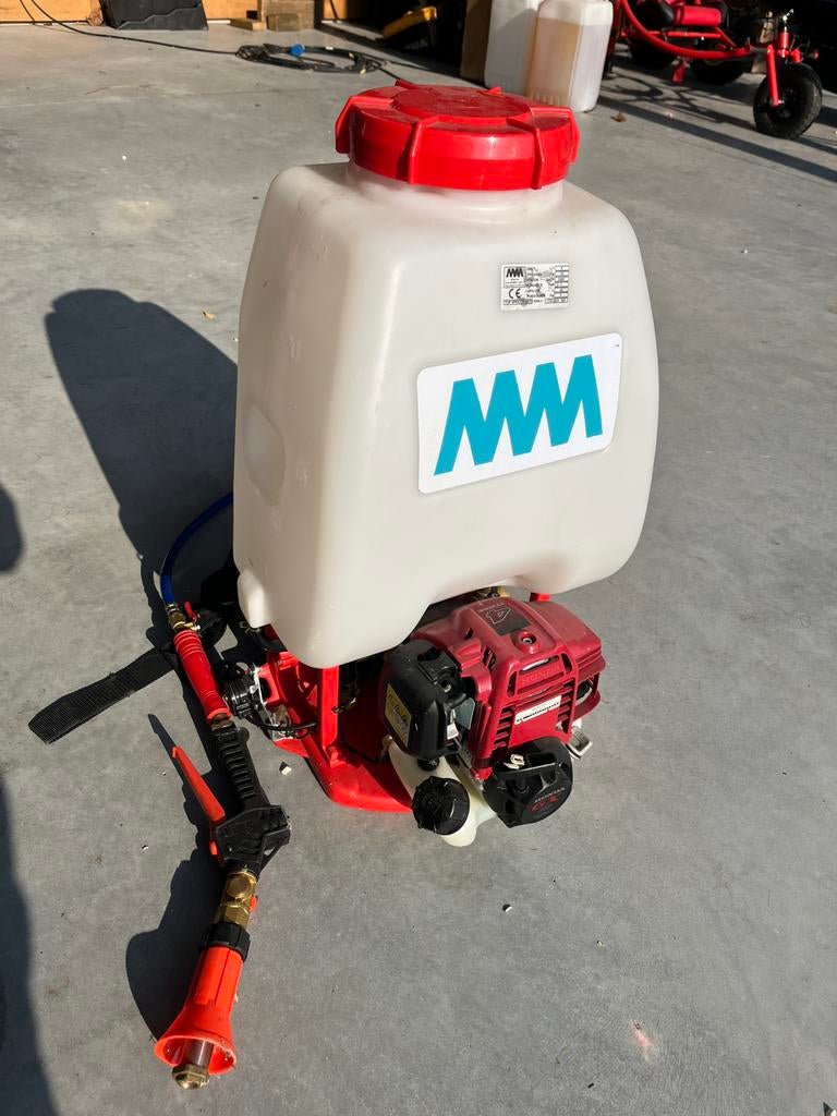 Professionele sproeier MM, Tuin en Terras, Bestrijdingsmiddelen, Ophalen, Zo goed als nieuw