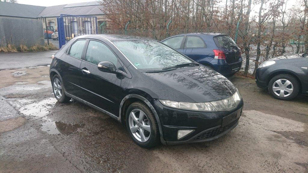 Honda civic 1400cc essence 2007 196000km 5ptes clim GARANTIE, Autos, Achat, Boîte manuelle, 5 portes, Tissu