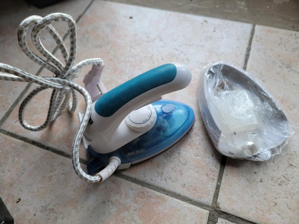 Mini fer à repasser, Enlèvement