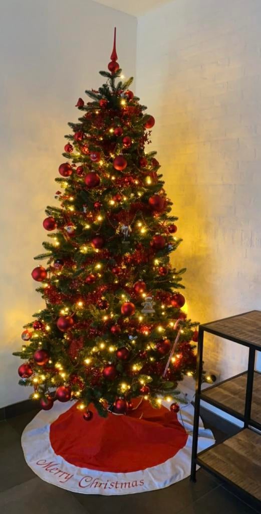 Grote kerstboom met lichtjes in, Diversen, Ophalen, Zo goed als nieuw