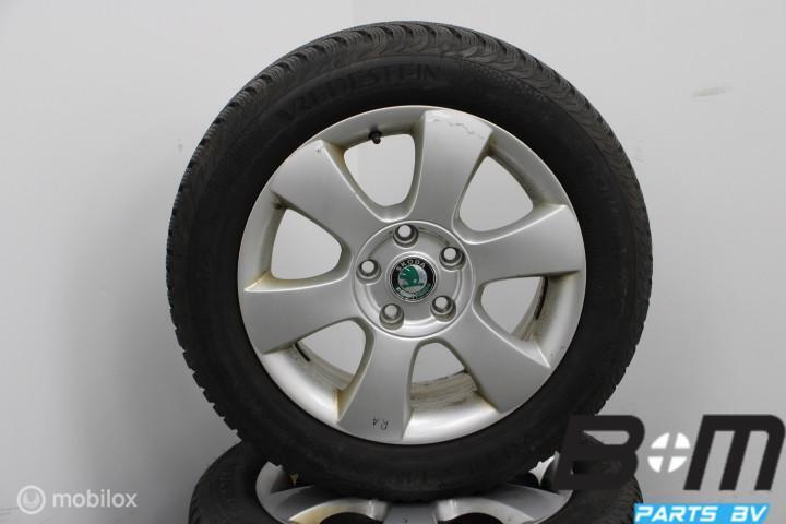 WINTER! ORIGINEEL! 16 inch velgen Skoda Octavia! 1Z0601025P, Gebruikt, Velg(en)