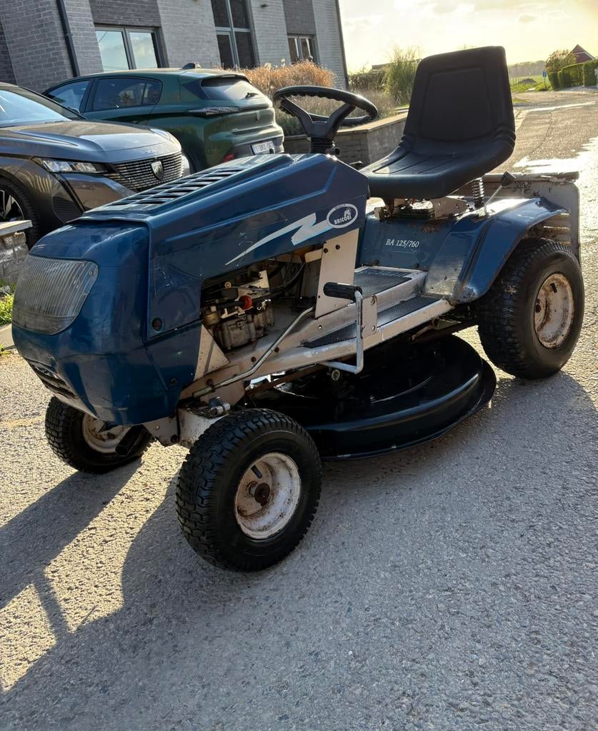 Tracteur tondeuse 12.5 hp a reparer, Enlèvement, Utilisé, Bac de ramassage