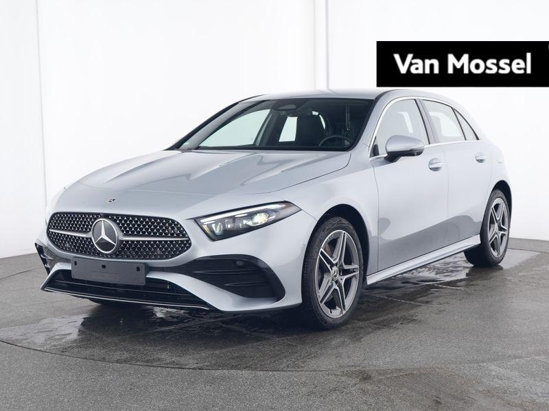 Mercedes-Benz A-Klasse 250 e AMG Line - TREKHAAK - MULTIBEAM, Stof, Gebruikt, Euro 6, 4 cilinders