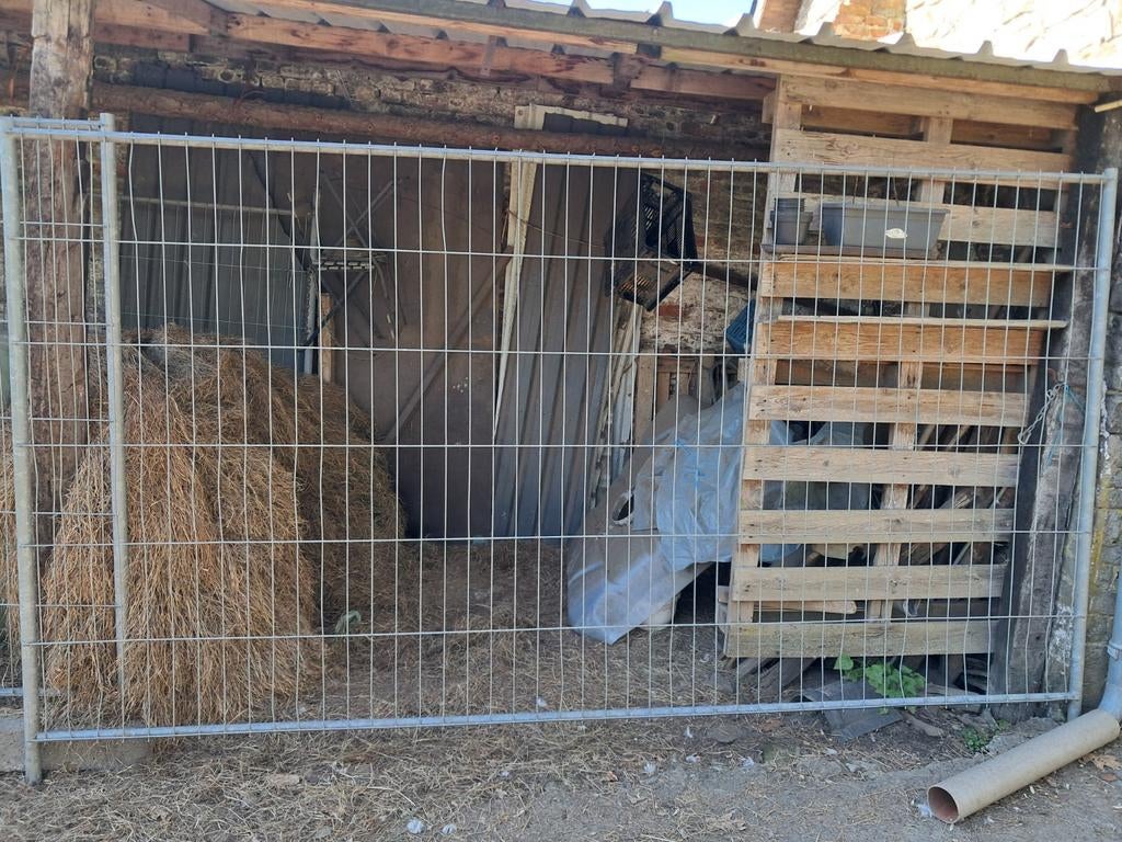 3 grilles de chantier belle état region Chaudfontaine, Bricolage & Construction, Enlèvement