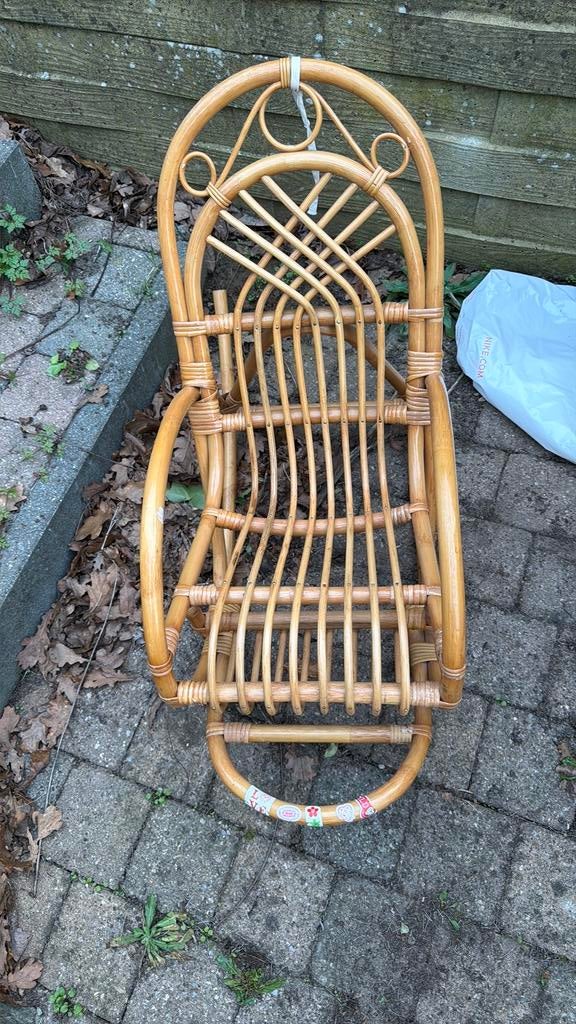 Rieten schommel stoel voor kids, Ophalen, Gebruikt