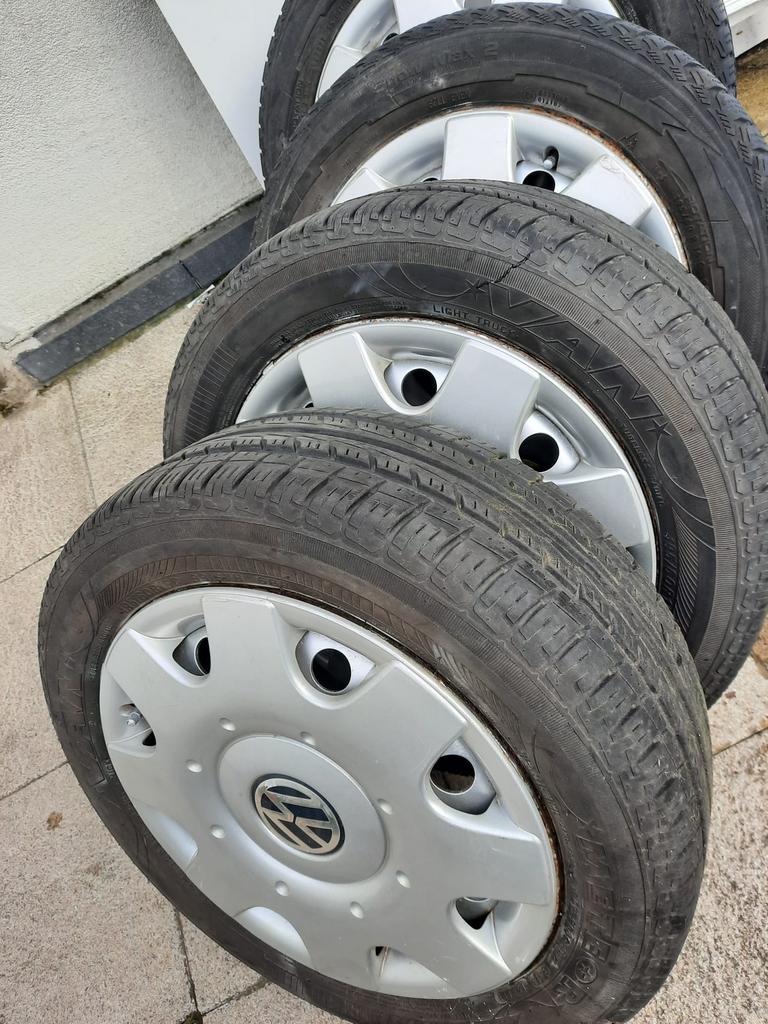 Complete Set VW Velgen + Banden 195/60R16C  Zomer & Winter, Auto-onderdelen, Ophalen, Gebruikt, 16 inch, Band(en)