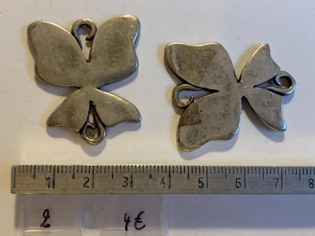 2 metalen tussenstukjes vlinder, Enlèvement ou Envoi, Neuf, Entretoise ou Perle intermédiaire