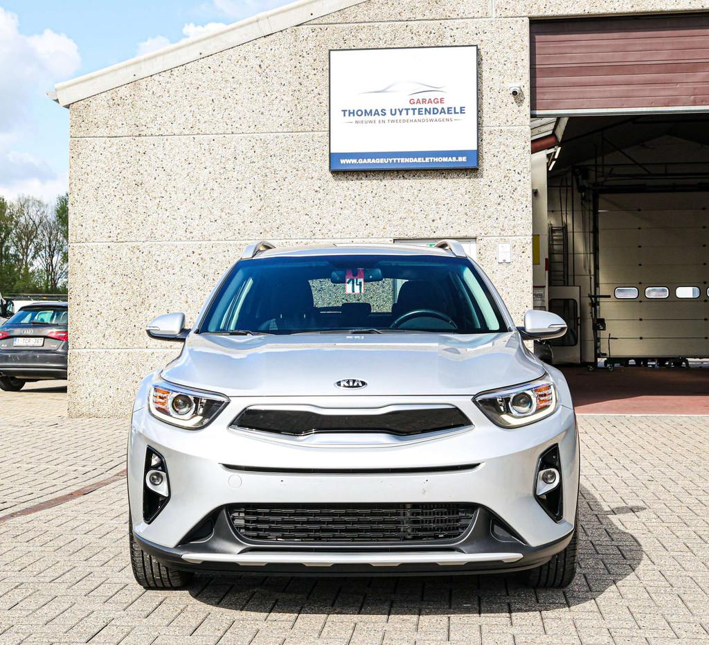 Kia Stonic AUTOMAAT*ACHTERRUITRIJCAMERA*TREKHAAK*NAVIGATIE*, Autos, Argent ou Gris, Achat, 998 cm³, Euro 6
