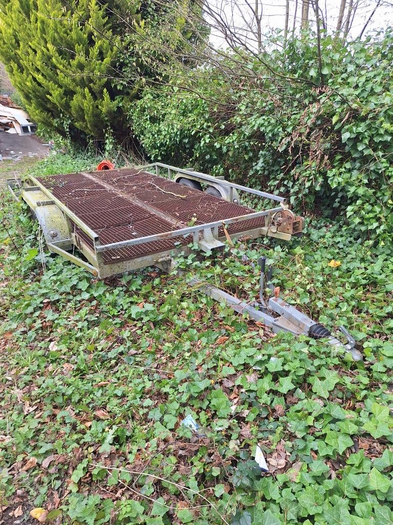 Auto trailer, Ophalen, Gebruikt