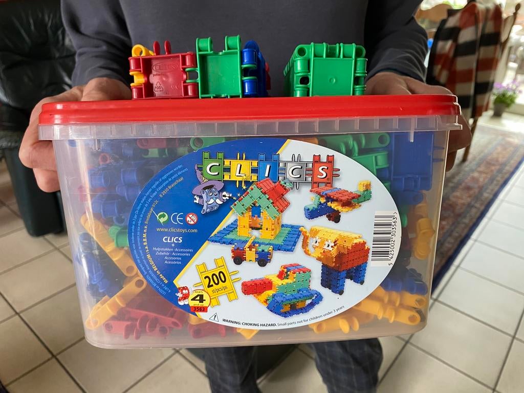 Clics +200 stukken, Ophalen, Zo goed als nieuw