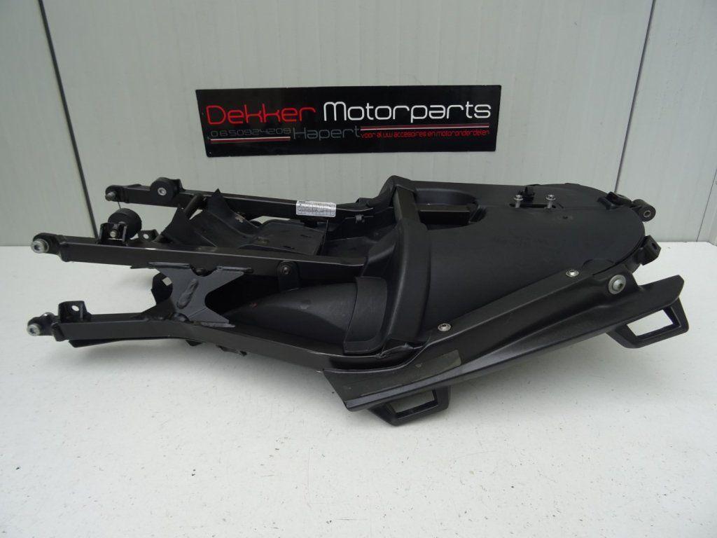 Subframe + Accubak + Kofferrek Aprilia RST1000 Futura 2001, Ophalen of Verzenden, -, -, -