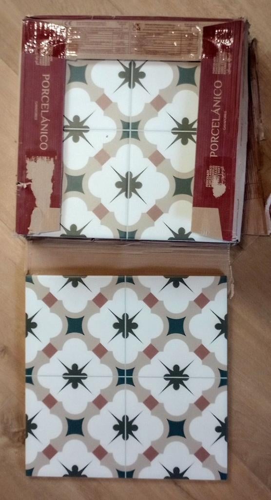 Carrelage motif vintage 6,5m2, Enlèvement