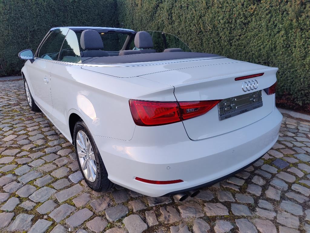 Audi A3 Cabriolet 1.4 TFSI Attraction S tronic, Auto's, Audi, Stof, https://public.car-pass.be/vhr/fdefcc9f-2786-4514-bc23-1e2192f5c4c9?lang=nl