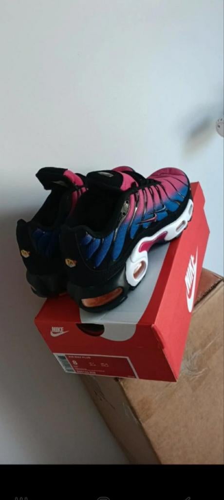 Nike air max tn maat 41 ,patta barca nieuw, Kleding | Heren, Schoenen, Ophalen