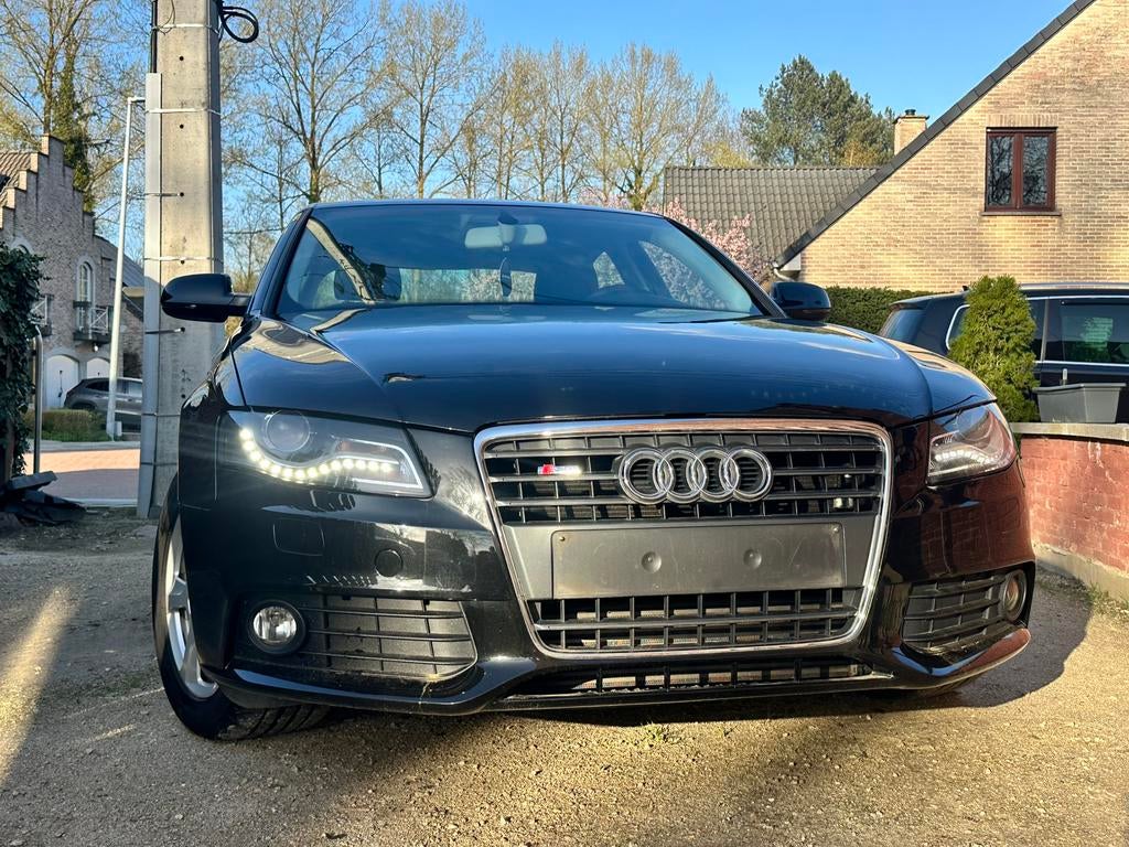 Audi A4 S-Line * 1.8 TFSI-motor * NAVI * Bluetooth, Auto's, Audi, Bedrijf, Te koop, A4, Bluetooth, Benzine, Euro 5, Berline, 4 deurs