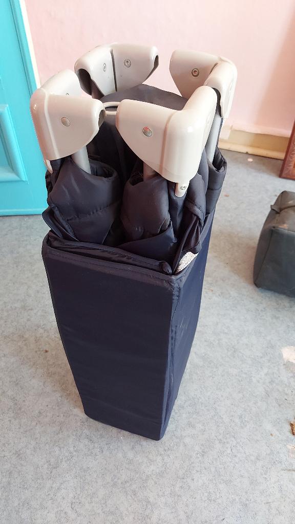 Lit parapluie, Enfants & Bébés, Berceaux & Lits, Enlèvement, Comme neuf, Lit