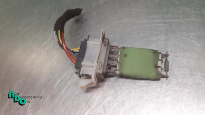 Kachel Weerstand van een Volkswagen Caddy (Caddy 04-), Gebruikt, -, Volkswagen, -