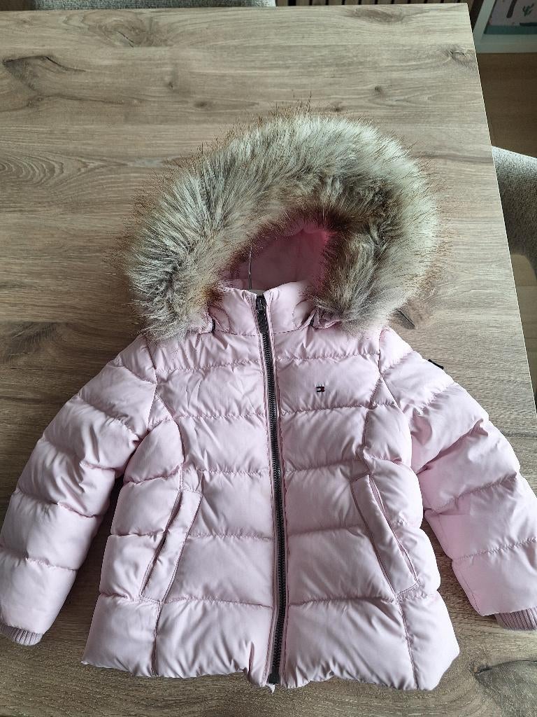 Winterjas kind Tommy Hilfiger, Kinderen en Baby's, Ophalen, Zo goed als nieuw, Maat 92