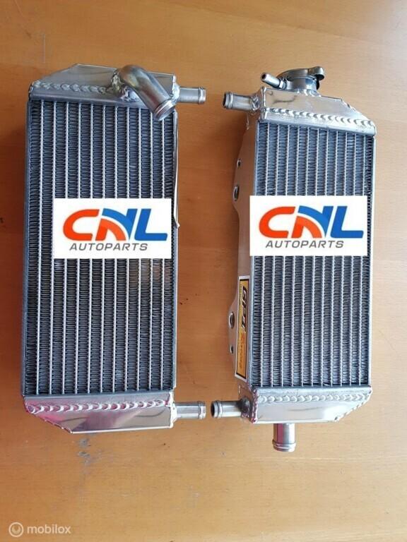 Radiateur Suzuki RM250 RM 250 2001-2008 02 03 04 05 06 07, Motos, Pièces | Suzuki, Neuf, Enlèvement ou Envoi