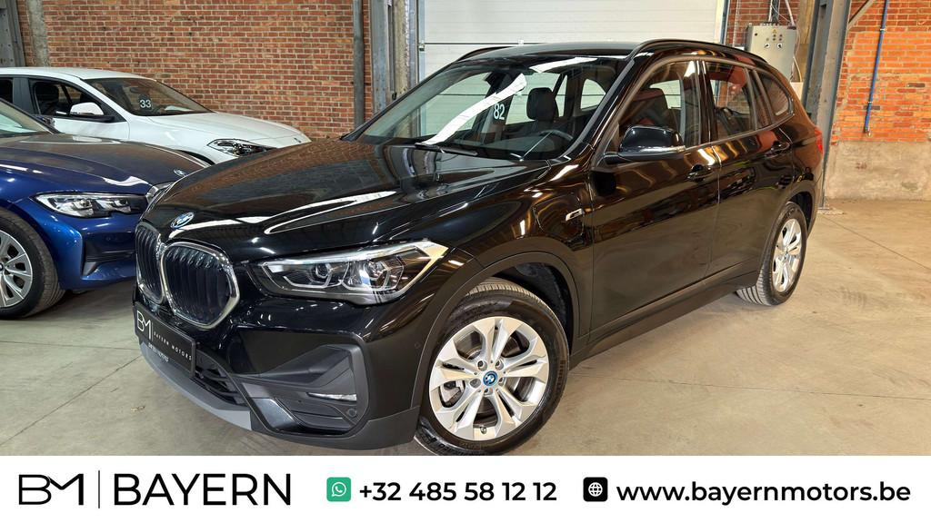 BMW X1 1.5iA xDrive25e Hybride Navi LED Garantie, Auto's, BMW, Stof, Gebruikt, Zwart, https://public.car-pass.be/vhr/ab29a03d-fe57-4288-96ba-f9239f66fdb0