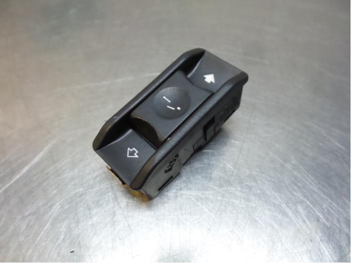 Commutateur toit ouvrant d'un BMW 5-Serie (5-Serie 02-), -, 3 mois de garantie, Utilisé, -
