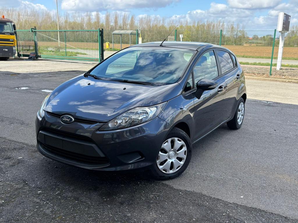 Ford Fiesta 1.2 essonce Airco lez ok, Autos, Ford, Achat, 4 portes, Entreprise, Boîte manuelle