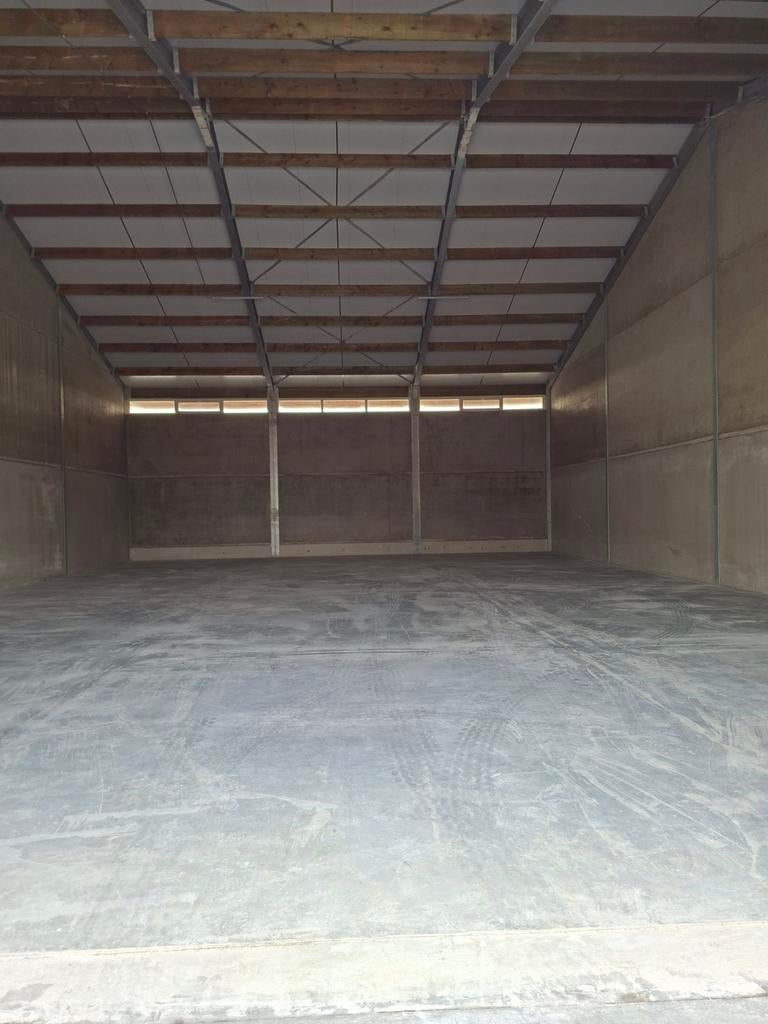 Opslagruimte te huur, Location