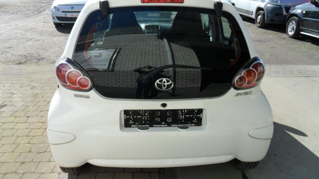 Toyota Aygo, Auto's, Toyota, Voorwielaandrijving, Stof, 50 kW, Elektrische ramen