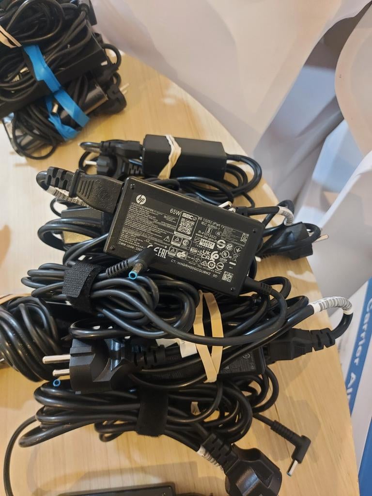 Chargeur hp d'origine tête bleu, Informatique & Logiciels, Chargeurs d'ordinateur portable, Enlèvement