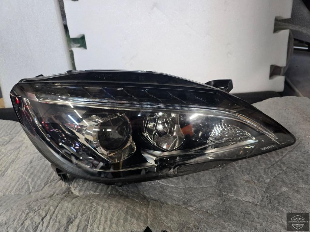 Phare LED droit pour Peugeot 308 T9 Facelift 2019+ 981699058, Autos : Pièces & Accessoires, Taurusavenue 1
2132 LS  Hoofddorp, NL