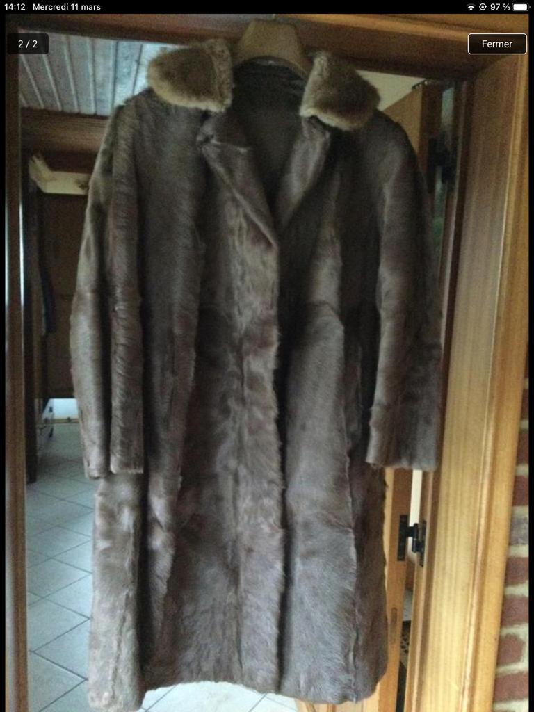 BONTJAS VAN KOEIENHUID, Zo goed als nieuw