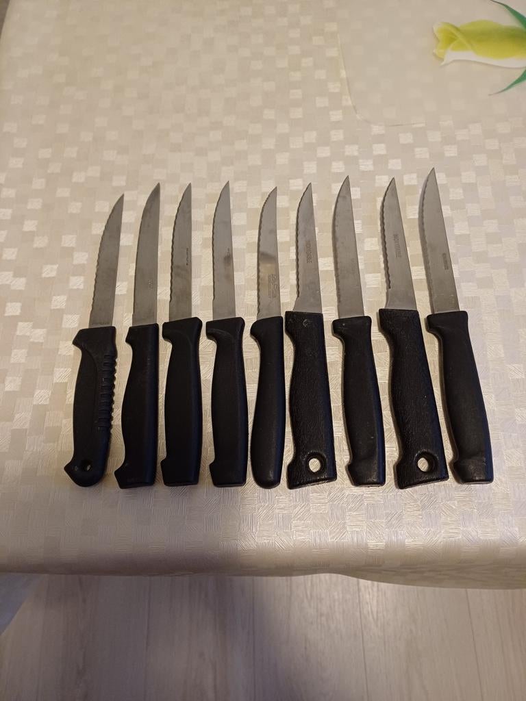 Couteaux, Comme neuf