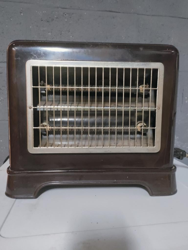 Radiateur vintage AEG modèle Furniculus, Enlèvement