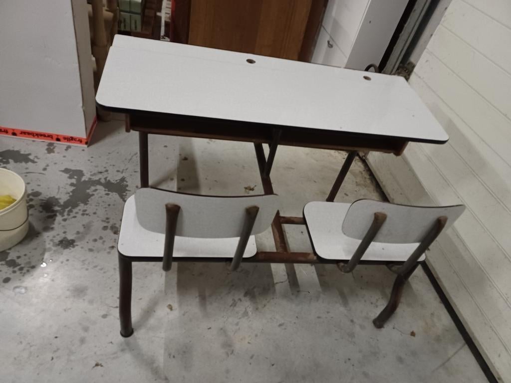 Pupitre rétro avec 2 chaises fixes, compartiment de rangemen, Maison & Meubles, Enlèvement
