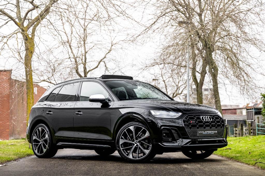 Audi SQ5 3.0 V6 3x S-Line * Pano * ACC * BOSE * Trekhaak, Auto's, Audi, Automaat, Zwart, Leder, Bedrijf