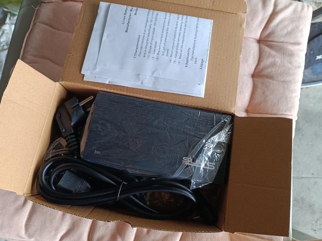 Chargeur central Bafang à l'état neuf, Enlèvement ou Envoi, Comme neuf