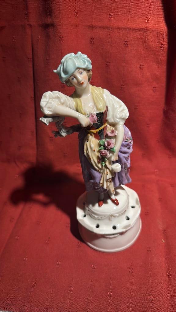 Pique fleur porcelaine de saxe, Antiquités & Art, Enlèvement