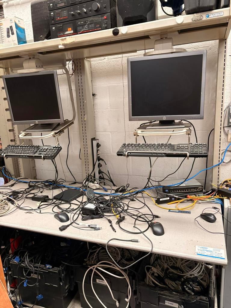 Bancs d’atelier, Enlèvement