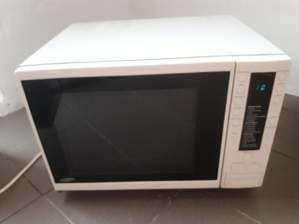 four samsung RE 1280 vintage pour pièces, Enlèvement, Utilisé, Air chaud, Four avec gril