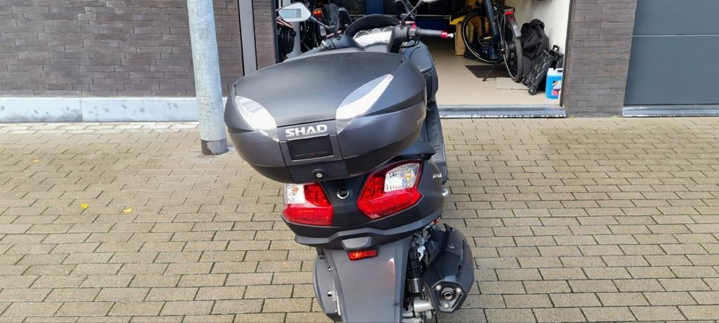 Mooie sym maxsym 600i, Motoren, Ophalen, Zo goed als nieuw